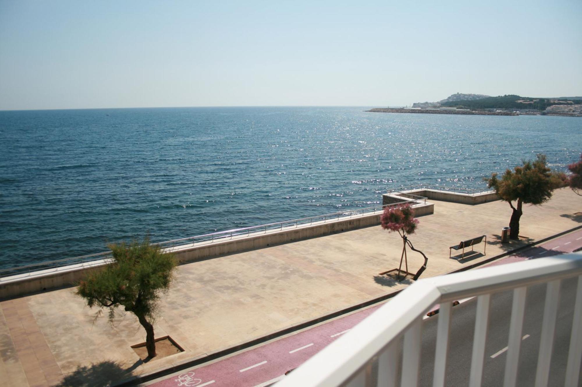 Rallye Hotel L' Escala Kültér fotó