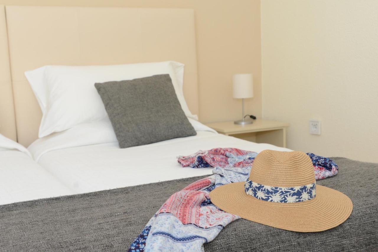 Rallye Hotel L' Escala Kültér fotó