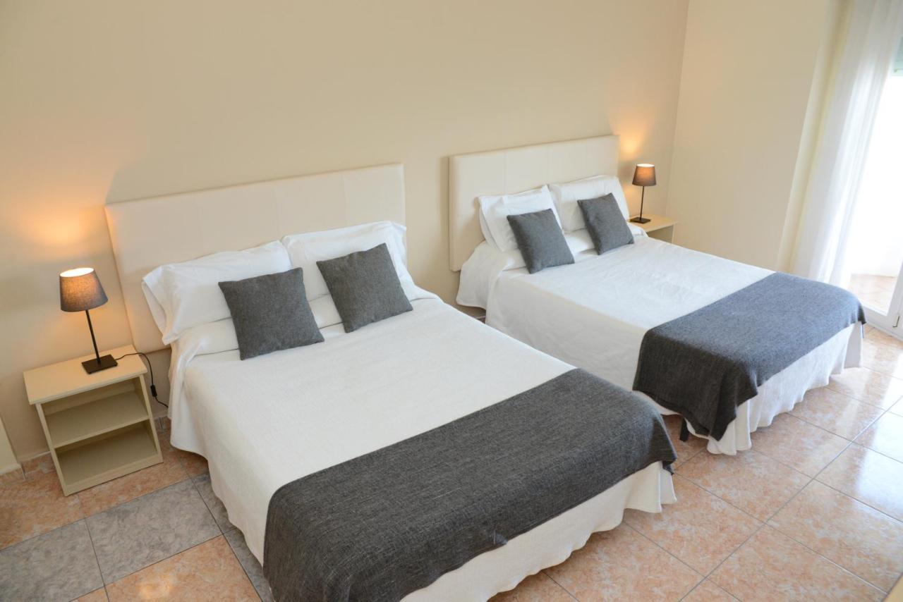 Rallye Hotel L' Escala Kültér fotó