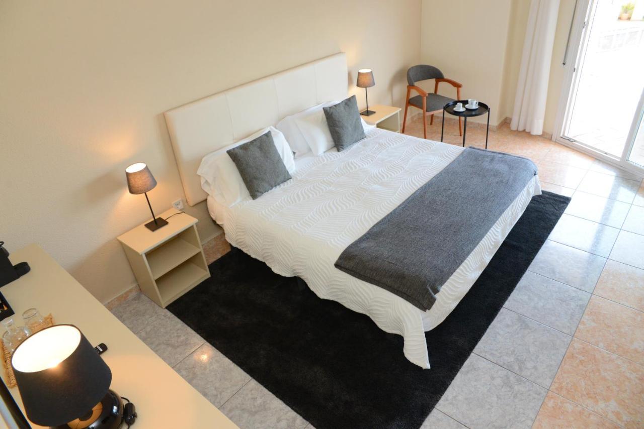 Rallye Hotel L' Escala Kültér fotó